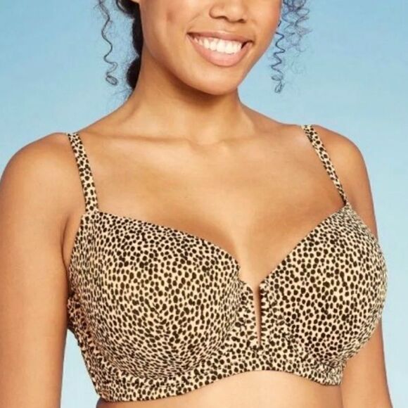 Shade & Shore Bikini Top and bottom - Picture 3 of 6